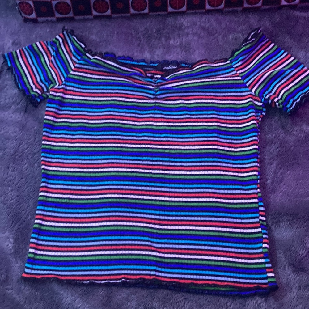 I am selling another Ambiance Shirts.
